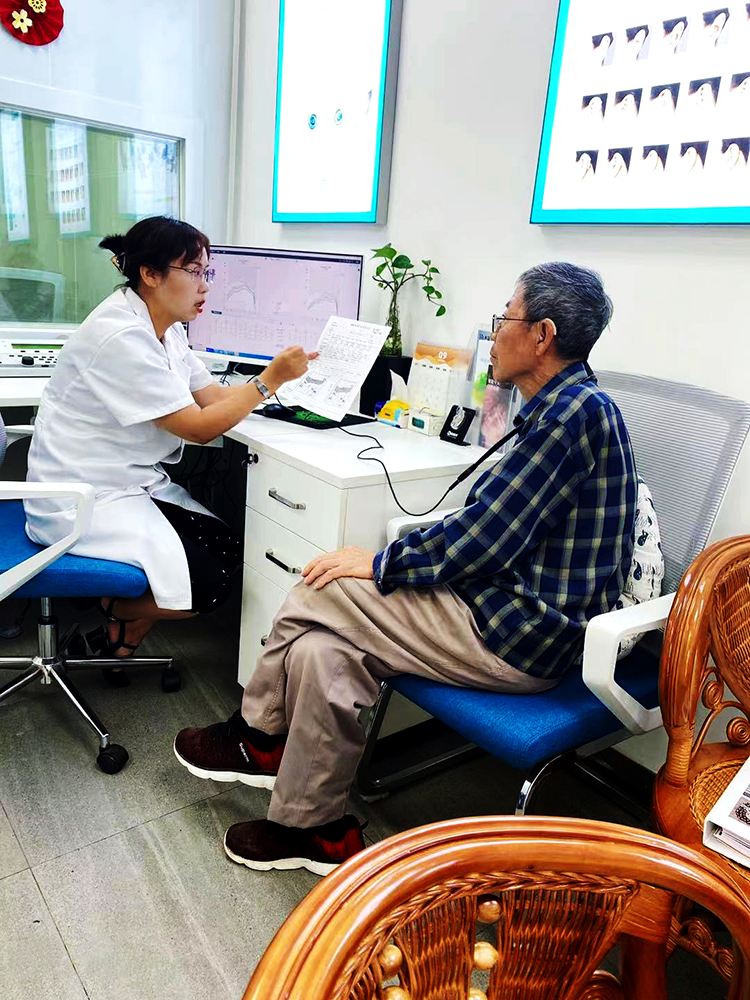 专家莅临指导促成长⸺声蓝医疗红河蒙自专营店
