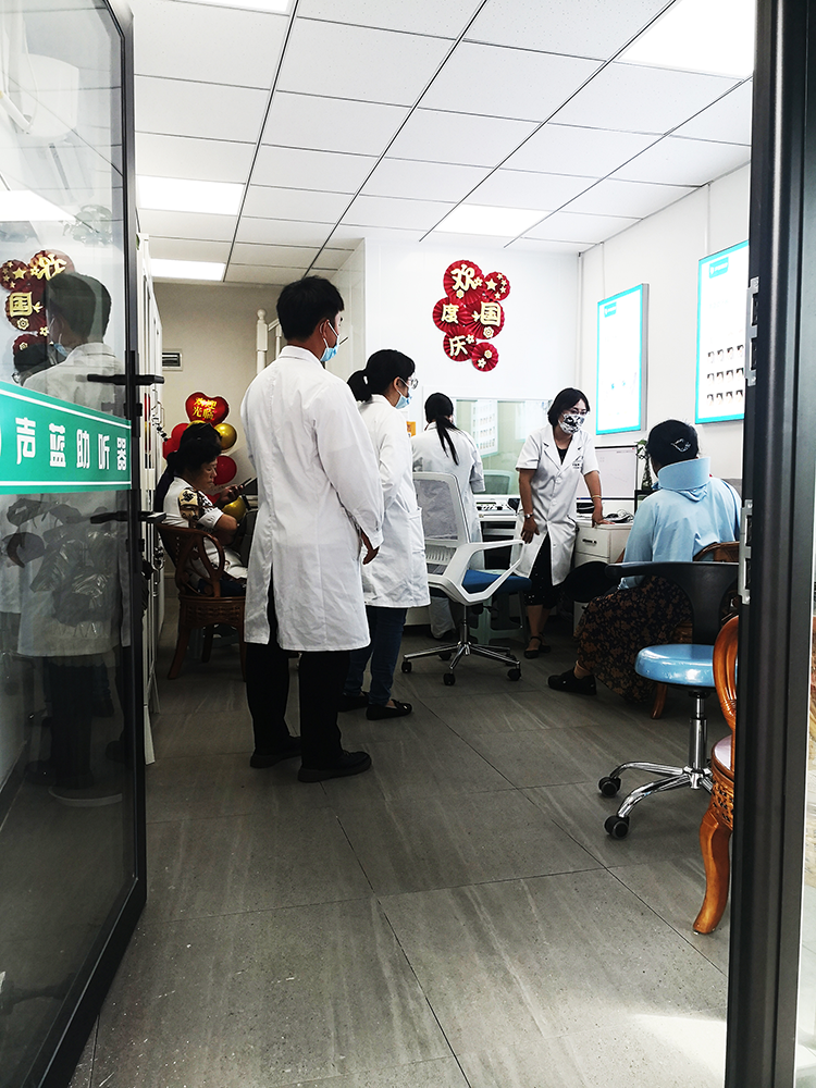 专家莅临指导促成长⸺声蓝医疗红河蒙自专营店
